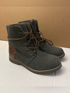 THE NORTH FACE Ballard Lace II Coated Canvas Boots - Women's Size 6